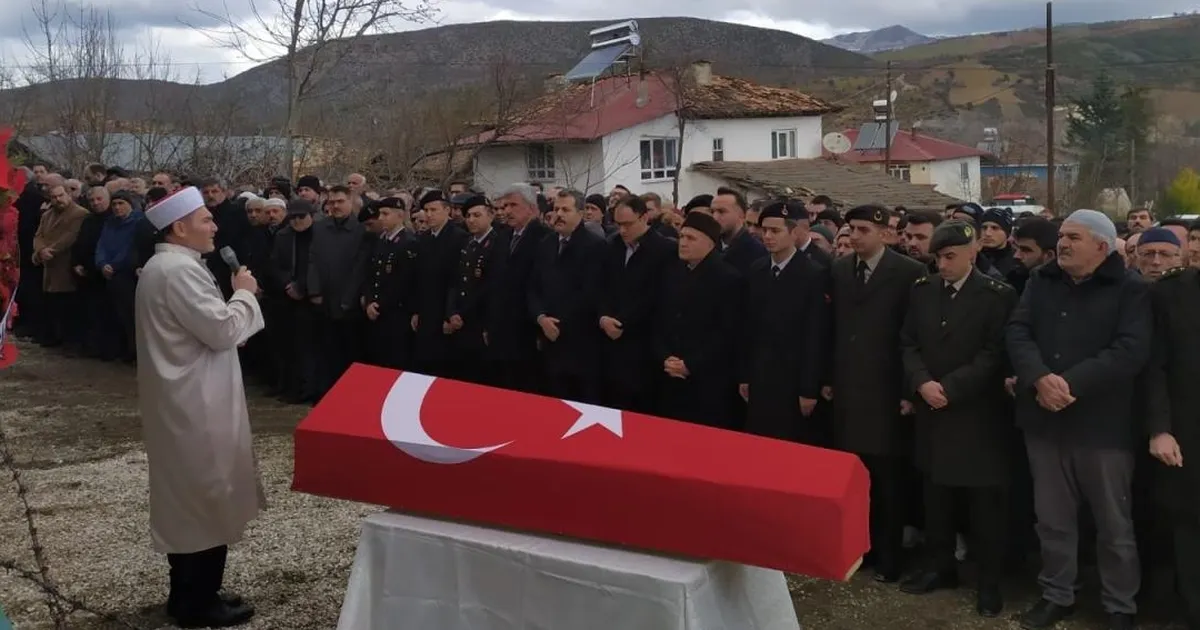 Kalp Krizi Sonucu Hayat N Kaybeden Uzman Avu Topra A Verildi