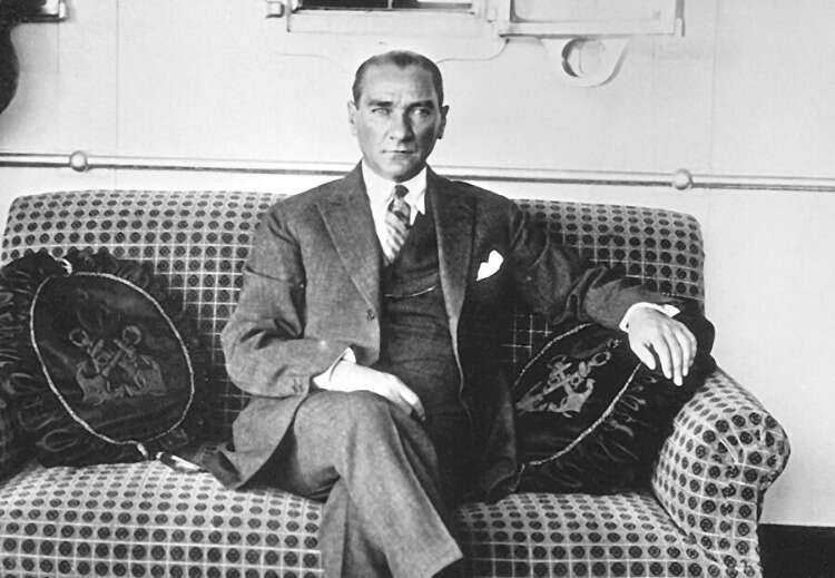 1-Mustafa Kemal Atatürk