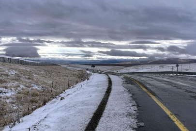 2 gündür kapalı olan kara yolu ulaşıma açıldı