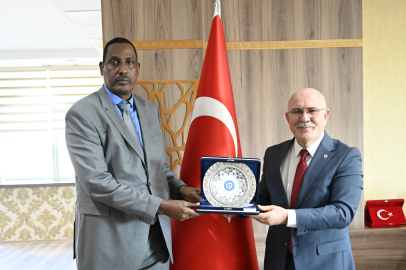 Uşak ve Mogadishu'dan akademik bir köprü: İki üniversite bir araya geliyor!