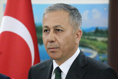 Bakan Yerlikaya: Atatürk'e, Erdoğan'a ve TSK'ya hakaret eden şüpheli yakalandı