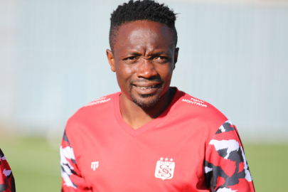 Sivasspor Ahmed Musa ile yollarını ayırdı