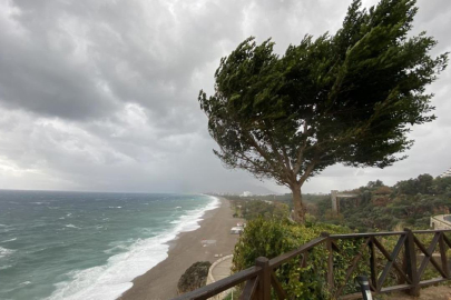 Meteorolojiden Ege ve Akdeniz için fırtına uyarısı