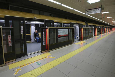 İstanbul metrosunda teknik arıza nedeniyle seferler durduruldu