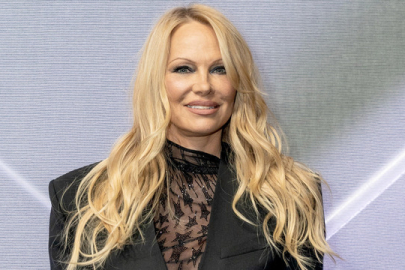 Pamela Anderson Sahil Güvenlik'e dönecek mi?