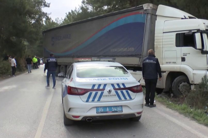 İzmir'de tır otobüse çarptı: Ölümlü kazayla ilgili belediyeden açıklama geldi