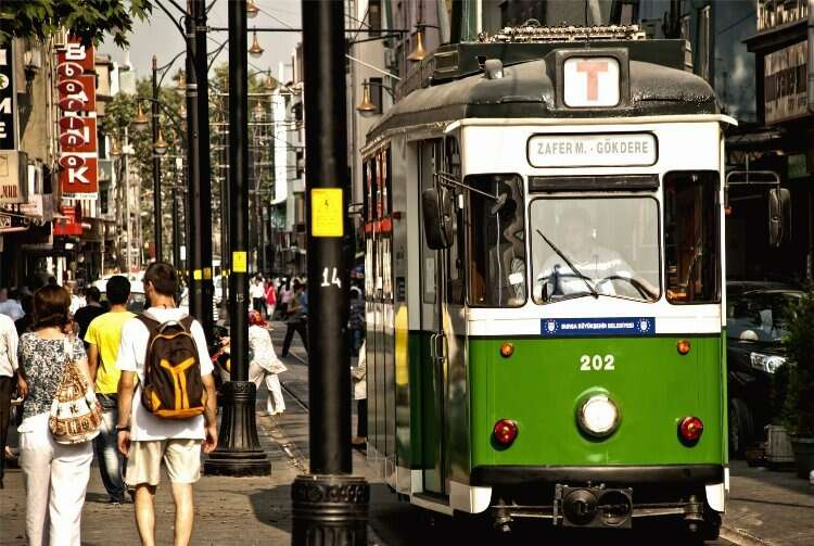 15- NOSTALJİK TRAMVAYLA GERİ DÖNÜN