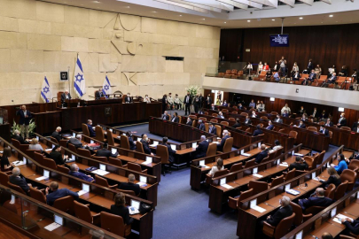 İsrail Meclisi Gazze'ye yönelik saldırılar nedeniyle değiştirilen 2024 bütçesini onayladı