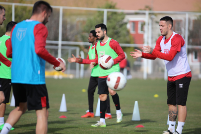 Sivasspor, Fatih Karagümrük mücadelesine hazırlanıyor