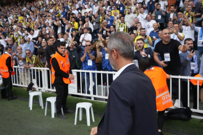 Başkan Koç ve İsmail Kartal tezahüratlarla stada geldi