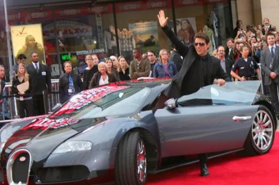 Bugatti, Tom Cruise'u kara listeye aldı: