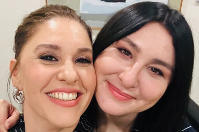 Yasemin Sakallıoğlu ile Evrim Alasya ödüllendirildi