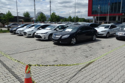 Depremde zarar gören araçları fırsata çevirdiler! 6 kişi tutuklandı