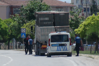 Kilis'te can alan kaza: Tır ve motosiklet çarpıştı