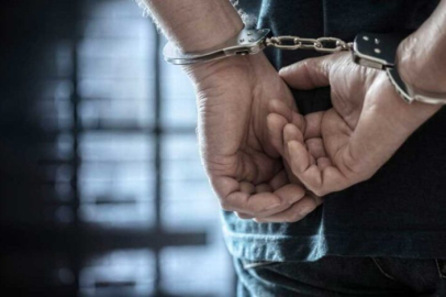 Van’da çeşitli suçlardan aranan 33 kişi tutuklandı