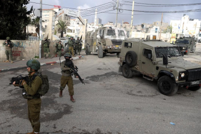 İsrail, Batı Şeria'nın Tulkerim kentine baskın düzenledi!
