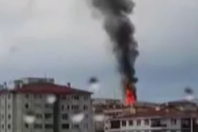 Ankara'da korkutan çatı yangını