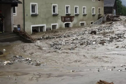 Avusturya'da şiddetli yağışlar sele neden oldu!