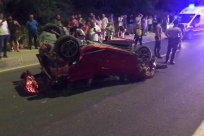 Zonguldak'ta iki otomobilin karıştığı kaza böyle görüntülendi