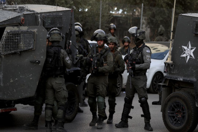 İsrail, Refah'ta ticari kamyon bekleyenlere ateş açtı: 8 ölü