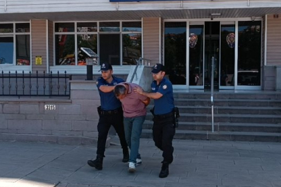 Kırıkkale'de alkollü bir kişi Cumhurbaşkanına hakaretten gözaltına alındı