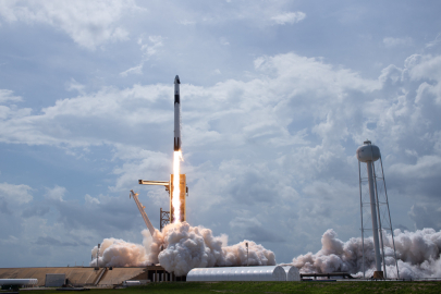 NASA ve SpaceX arasında 843 milyon dolarlık anlaşma
