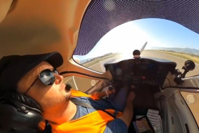Öğrenciden profesyonel hareket: Soğukkanlılıkla motoru duran uçağı piste indirdi