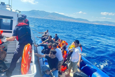 Ayvacık'ta 42 kaçak göçmen kurtarıldı
