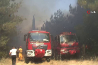 Bursa'da yangına müdahale eden ekipler alevlerin içinde kaldı