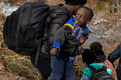 İspanya'da refakatsiz çocuk göçmenlerden dolayı "sosyal acil durum" ilan edildi