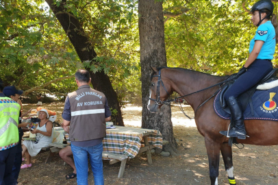 Milli Park’ta ziyaretçiler çevre hakkında bilgilendirildi