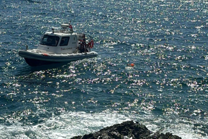  Kuşadası’nda denizde erkek cesedi bulundu