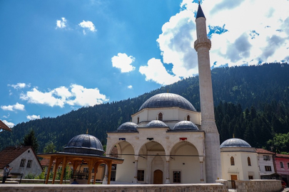 Tarihi Sinan Bey Camisi 12 Temmuz'da ibadete açılacak