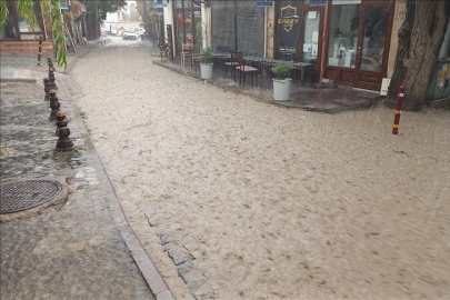 Beypazarı'nda sağanak yağış etkili oldu