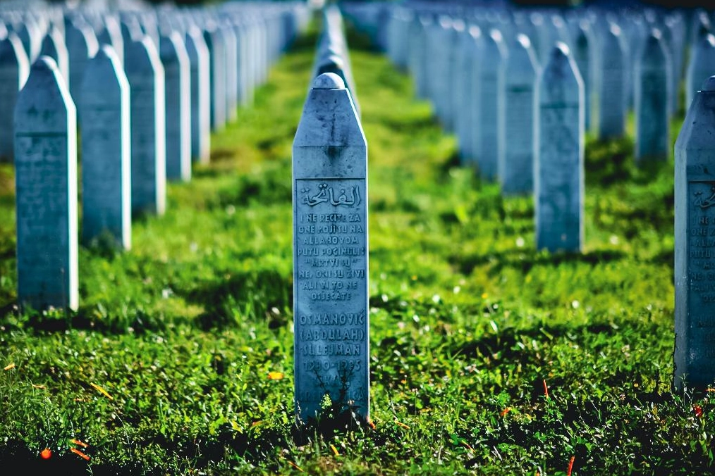 29 yıldır dinmeyen acı: Srebrenitsa'da neler oldu?