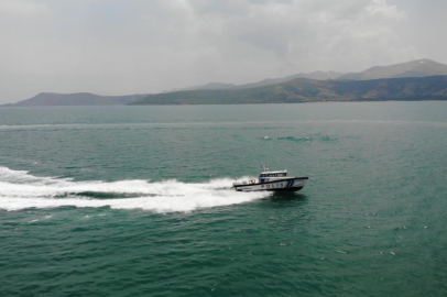 Bitlis Emniyeti kaçak inci kefali avcılığına geçit vermiyor