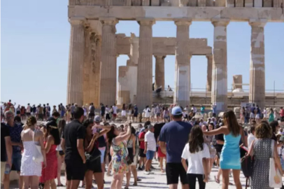 Akropolis ziyarete kapatıldı