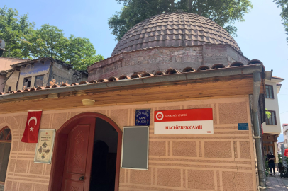 İznik'in ilk camisi Hacı Özbek Camii yüzyıllara direniyor