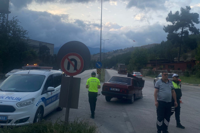 Karabük'te meydana gelen trafik kazasında 4'ü çocuk 8 kişi yaralandı