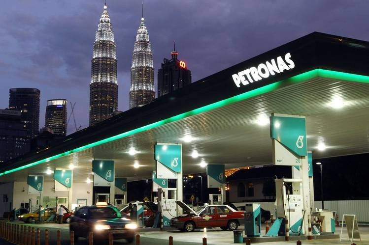 10- PETRONAS (MALEZYA)