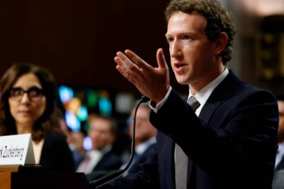 Meta üst yöneticisi Zuckerberg'den Kovid-19 itirafı