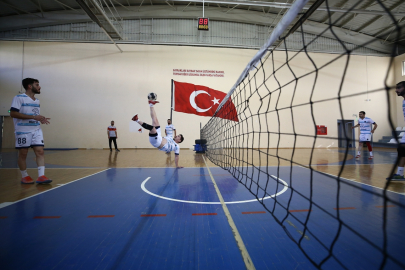 Solhan Ayak Tenisi Takımı gözünü dünya birinciliğine dikti