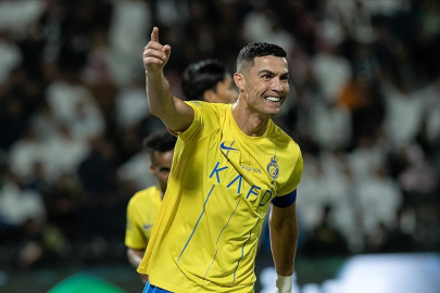 Cristiano Ronaldo, futbol tarihinde 900 gol atan ilk futbolcu oldu