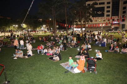 Vatandaşlar sinema günleri ile rengarenk bir akşam yaşadı