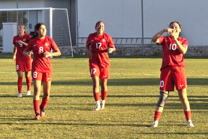 U17 Kız Milli Takımı, Belarus'u 4-2 mağlup etti