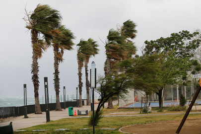 Batı Akdeniz için fırtına uyarısı yapıldı