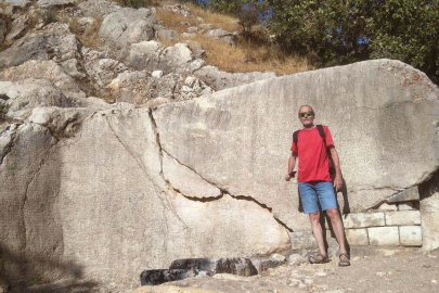 Fransız Araştırmacı Diserdo: Volkanik sütunlar korunmalı ve ziyarete açılmalı