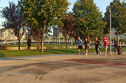 Mihraplı Kent Parkı Bursalıların spor merkezi olmayı sürdürüyor