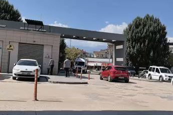 Bursa'da bıçak 5 yaşındaki çocuğun gözüne battı