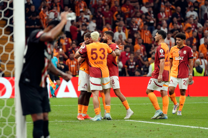 Galatasaray Süper Lig’de liderliğe yükseldi